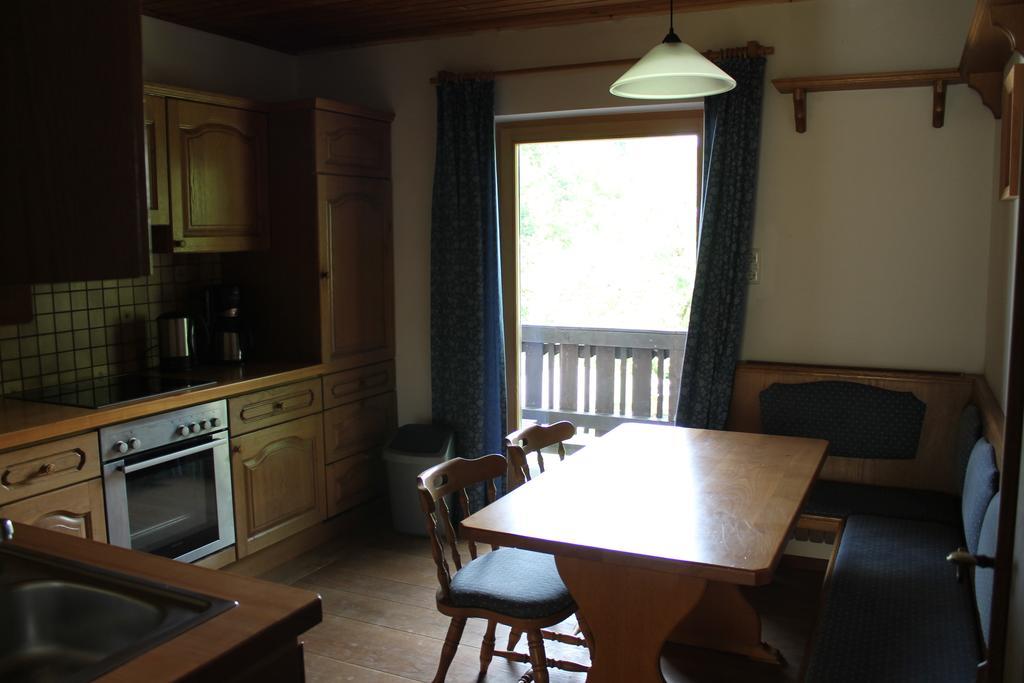 Bauernhof Familie Knoblechner Villa Nussdorf am Attersee Kamer foto